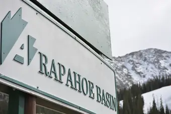 The Arapahoe Basin sign at the foot of the mountain